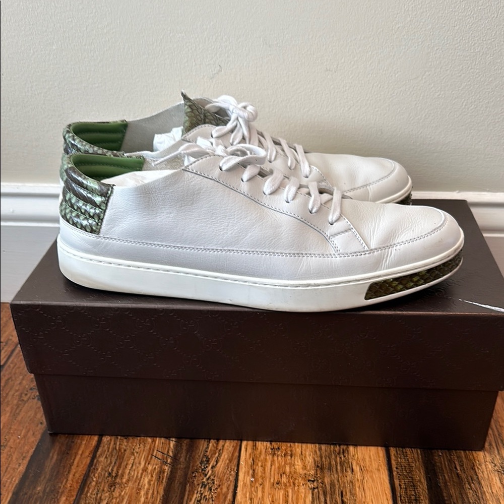 Men’s Gucci python sneaker